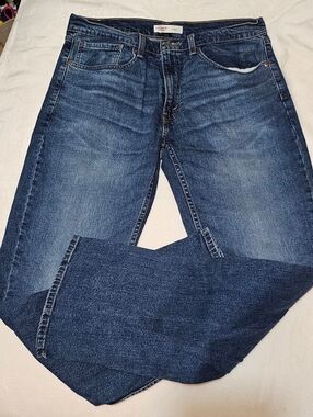 Size 34x34 Men's Relaxed Fit Dark Blue Levi Jeans